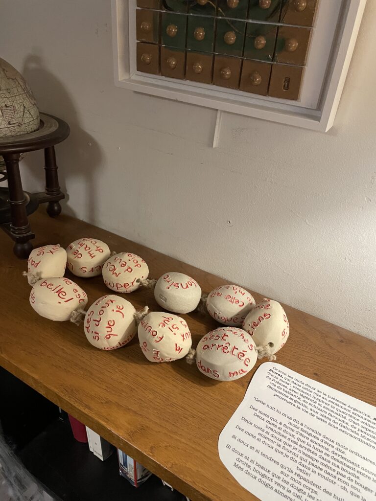 Exposition de l'eau et des rêves.katiacurbeira.ceramics.com