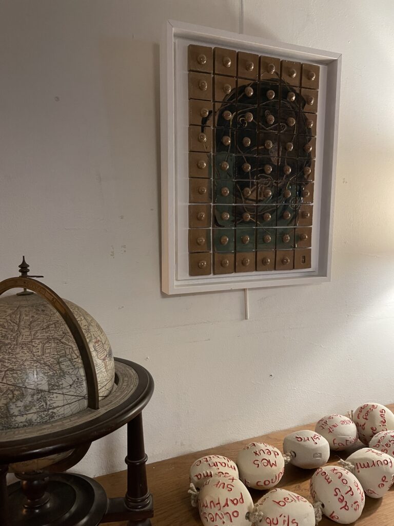 Exposition de l'eau et des rêves.katiacurbeira.ceramics.com